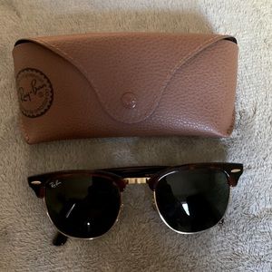 Ray-Ban sunglasses tortoise shell